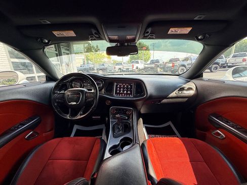 Used 2019 Dodge Challenger R/T Scat Pack RWD image 37