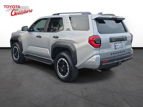 Used 2026 Toyota 4Runner TRD Off-Road Premium AWD/4WD image 7