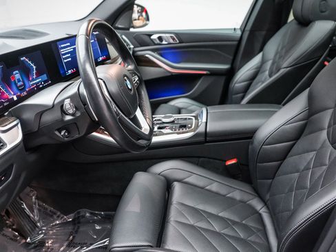 Used 2024 BMW X5 xDrive40i w/ Premium Package image 19