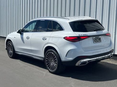 Certified 2025 Mercedes-Benz GLC 350e 4MATIC image 3