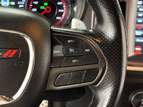Used 2020 Dodge Charger R/T w/ Blacktop Package RWD image 19