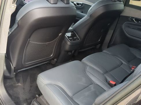 Used 2023 Volvo XC90 B6 Ultimate AWD/4WD image 17