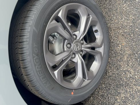 New 2026 Honda Accord EX-L image 9