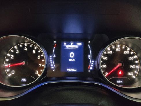 Used 2019 Jeep Compass Latitude AWD/4WD image 23