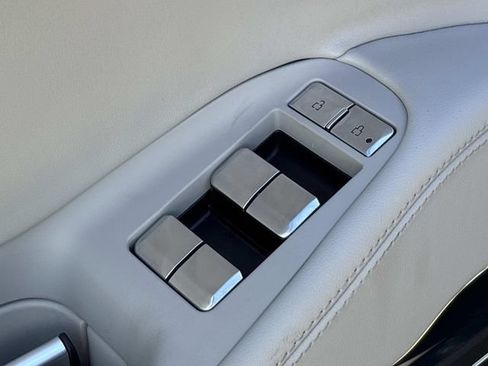 New 2026 Lincoln Navigator Reserve w/ Jet Appearance Package AWD/4WD image 22