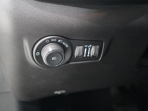 Used 2022 Jeep Compass Trailhawk w/ Trailhawk Elite Group AWD/4WD image 23