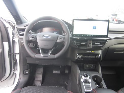 New 2026 Ford Escape ST-Line Select w/ Equipment Group 401A AWD/4WD image 13