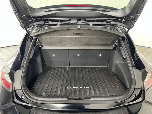 Used 2022 Toyota Corolla SE FWD image 18