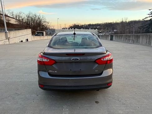 Used 2012 Ford Focus SE image 6