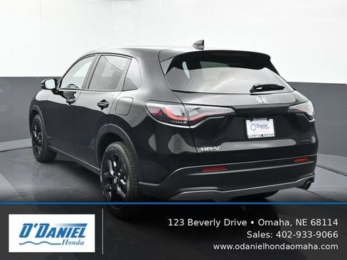 Used 2024 Honda HR-V Sport image 4
