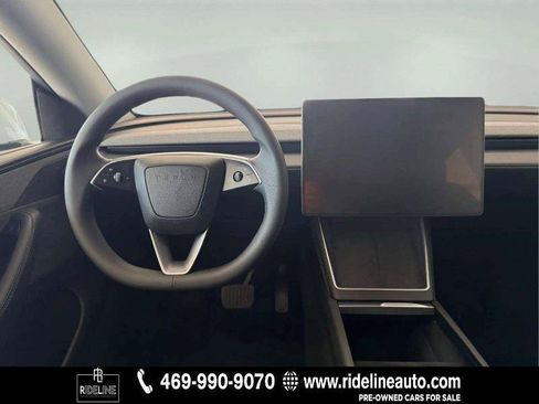 Used 2026 Tesla Model Y 2WD image 12