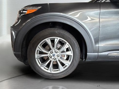 Used 2020 Ford Explorer Limited AWD/4WD image 28