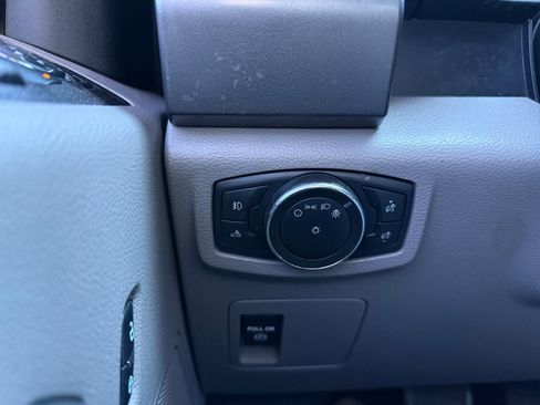 Used 2018 Ford F150 XLT image 19