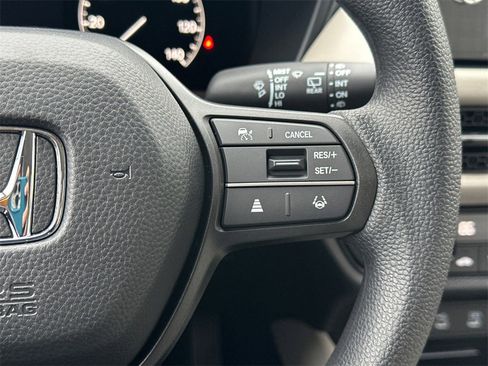 New 2026 Honda HR-V LX image 20