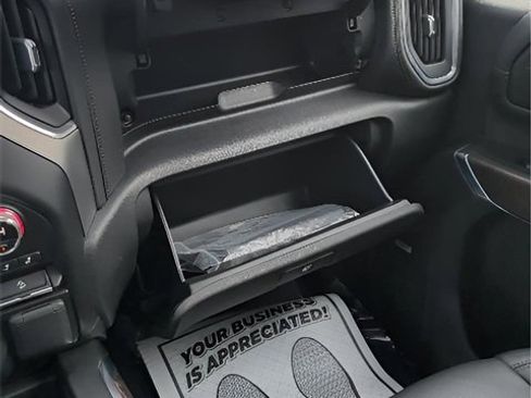 Used 2021 GMC Sierra 2500 Denali w/ Denali Ultimate Package image 24