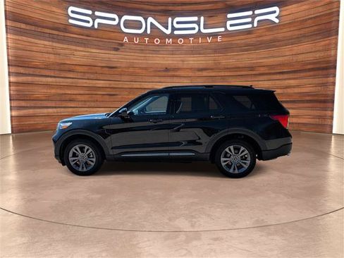 Certified 2024 Ford Explorer XLT w/ Equipment Group 202A AWD/4WD image 2