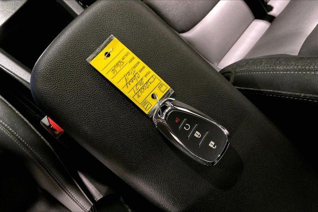 Used 2021 Chevrolet TrailBlazer ACTIV w/ Convenience Package AWD/4WD image 11