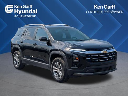 Used 2025 Chevrolet Equinox LT w/ Convenience Package II AWD/4WD image 1