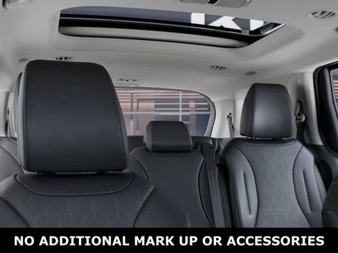 New 2026 Kia Carnival SX FWD image 27