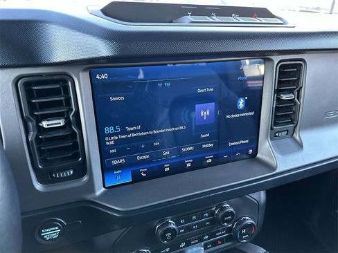 Used 2023 Ford Bronco Outer Banks image 16