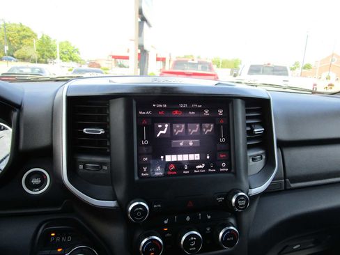 Certified 2020 RAM 1500 Big Horn image 28