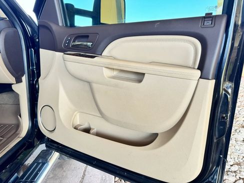 Used 2012 GMC Sierra 3500 Denali AWD/4WD image 30