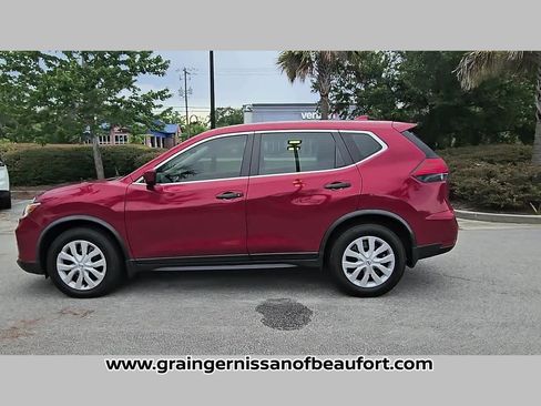 Used 2017 Nissan Rogue S FWD image 26