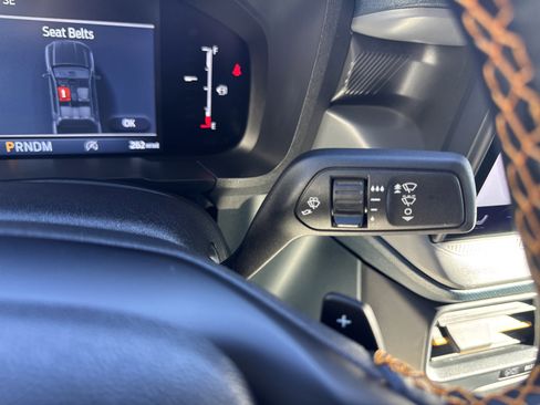 Certified 2025 Ford Maverick Tremor image 28