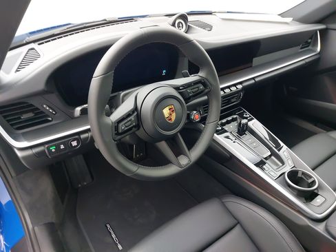 New 2026 Porsche 911 Carrera RWD image 4