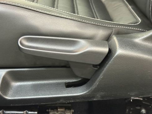 Used 2014 Volkswagen Beetle TDI image 23