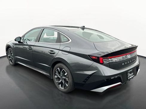 Used 2024 Hyundai Sonata SEL FWD image 5