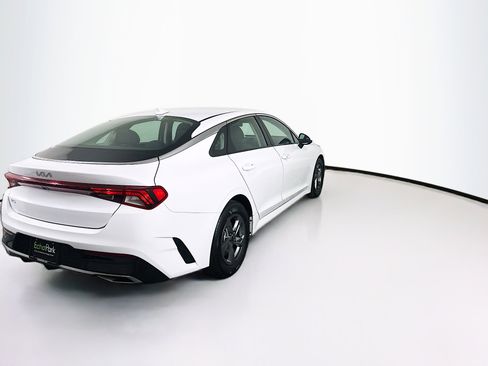 Used 2023 Kia K5 LXS image 9