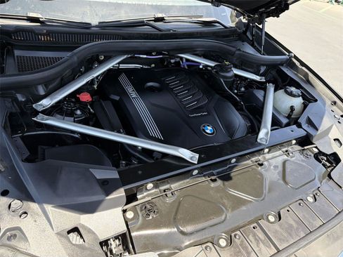 Used 2022 BMW X5 sDrive40i RWD image 10