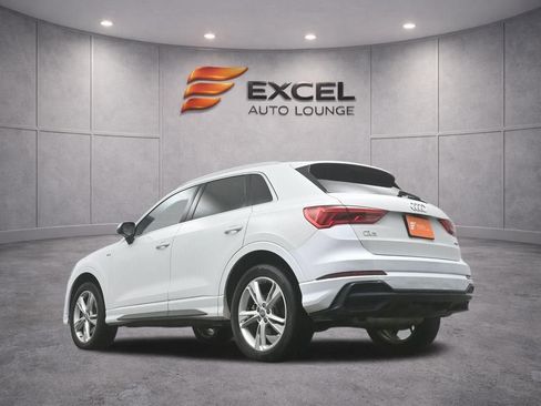 Used 2020 Audi Q3 2.0T Premium Plus w/ Premium Plus Package image 39