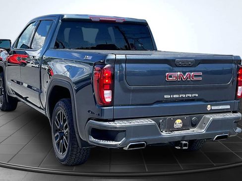 Used 2021 GMC Sierra 1500 Elevation w/ X31 Off-Road Package AWD/4WD image 4