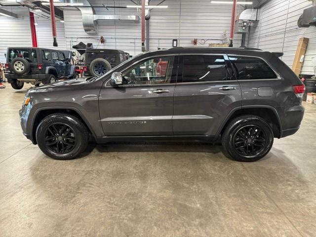 Certified 2020 Jeep Grand Cherokee Limited w/ Trailer Tow Group IV AWD/4WD image 31