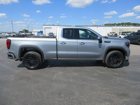 Certified 2026 GMC Sierra 1500 SLE RWD image 5