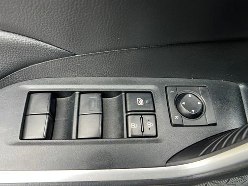 Used 2024 Toyota RAV4 LE image 12