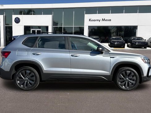 Used 2023 Volkswagen Taos S image 3