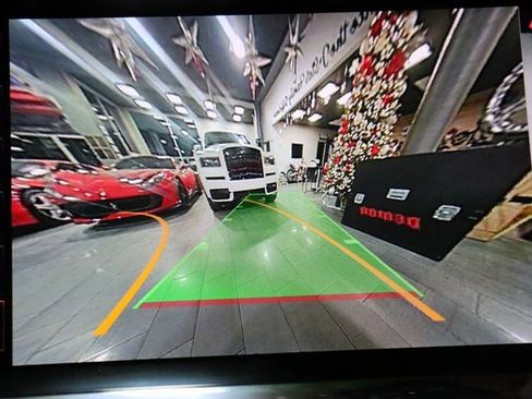 Used 2021 Bentley Bentayga Speed image 9