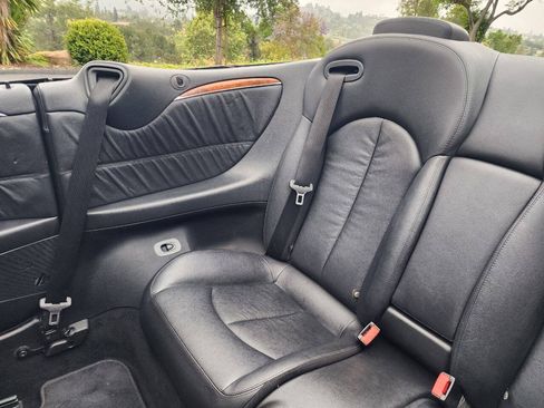 Used 2009 Mercedes-Benz CLK 350 Cabriolet image 27