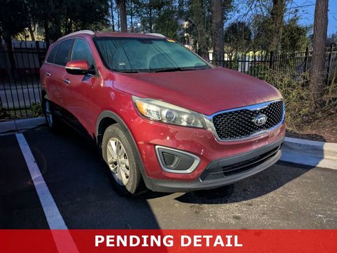Used 2016 Kia Sorento LX w/ LX Convenience Package image 1