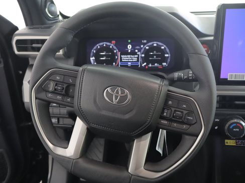New 2026 Toyota 4Runner TRD Off-Road Premium AWD/4WD image 16