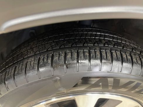 Certified 2025 Subaru Outback Limited image 29