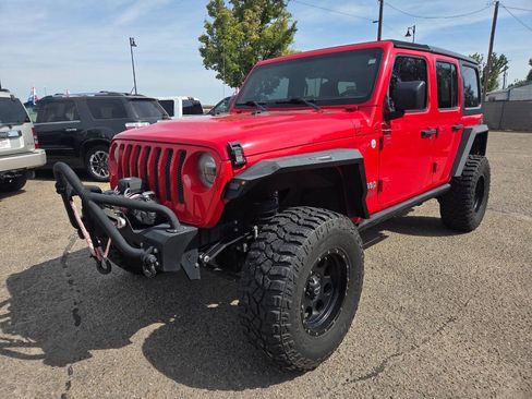 Used 2018 Jeep Wrangler Unlimited Sport S AWD/4WD image 5
