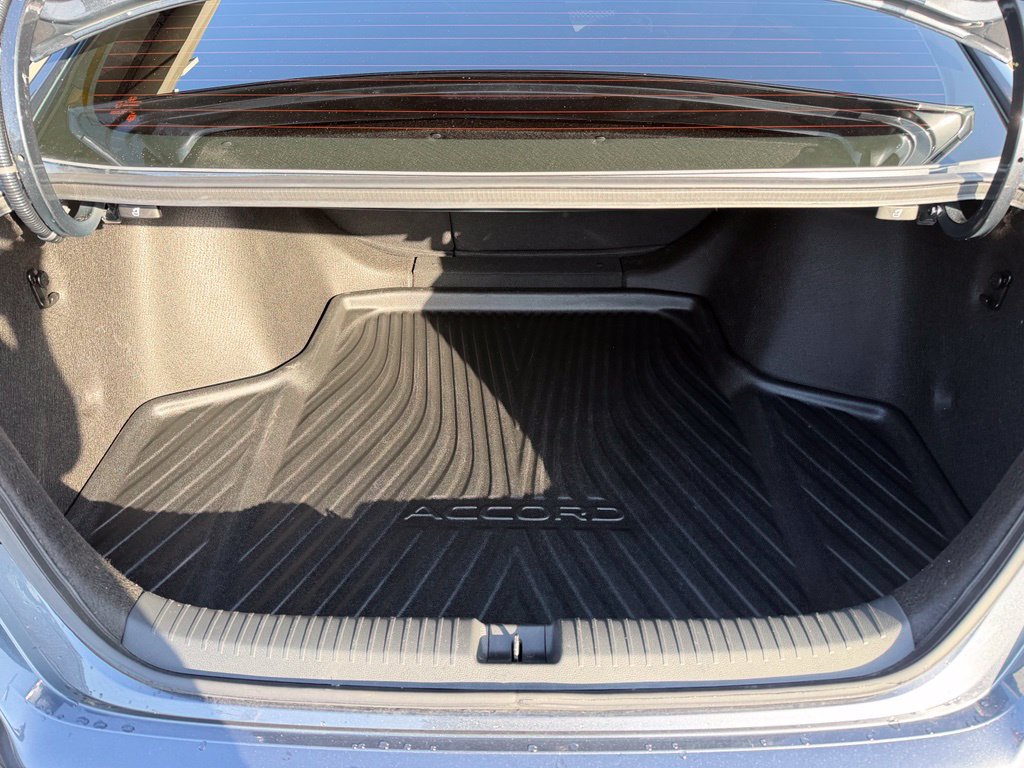 Used 2024 Honda Accord EX image 10