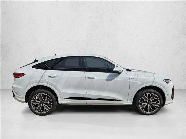 New 2026 Audi Q5 Premium AWD/4WD image 4