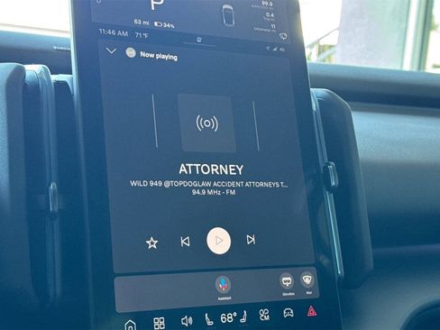 New 2026 Volvo EX30 Plus w/ Protection Package Premier image 17