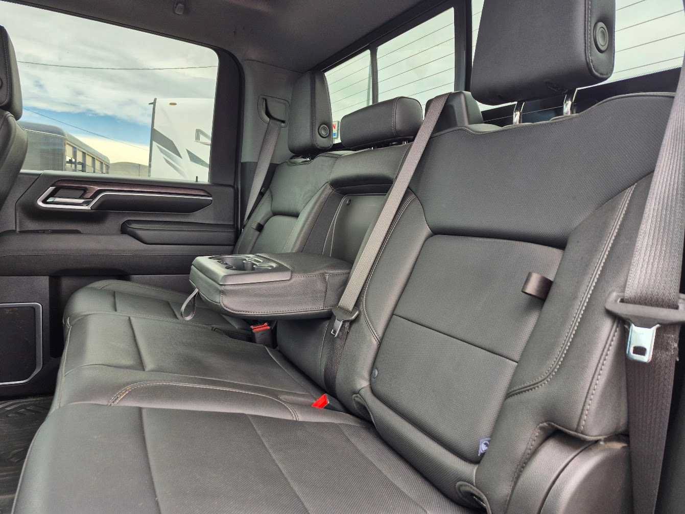 Used 2024 Chevrolet Silverado 2500 LTZ w/ LTZ Plus Package AWD/4WD image 36
