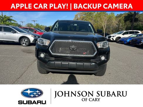 Used 2017 Toyota Tacoma SR5 image 2